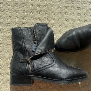 Michael Kors leather Zippered Black Ankle Booties